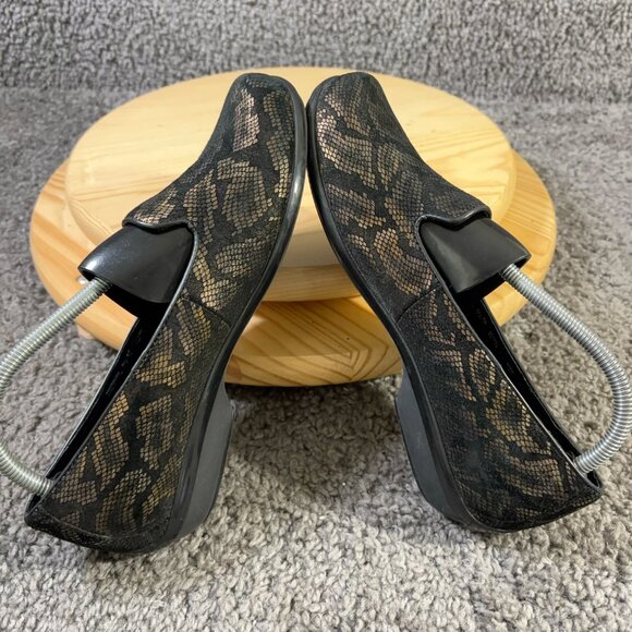 Dansko Shoes Olivia Loafer Womens Size 10 Leather Black Gold Slip On Comfort - Picture 5 of 8